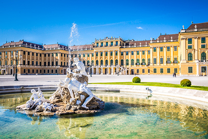 Vienna_Schloss_Schoenbrunn